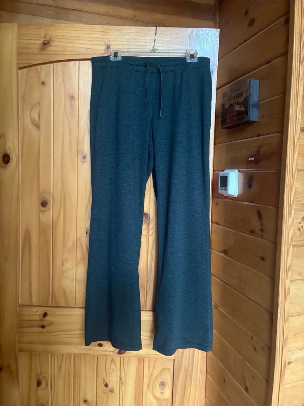 Quince flowknit active wider leg pants in heather green